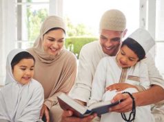 আধুনিকতা ও নৈতিকতার দ্বন্দ্বে মুসলিম পরিবার: মায়েদের ভূমিকা